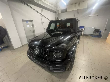 Mercedes-Benz G63 AMG