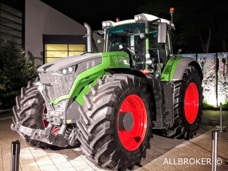 Трактор FENDT 1050 Vario