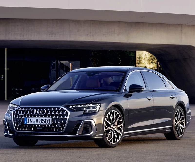 Audi A8 в лизинг