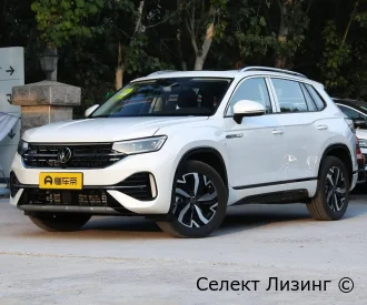 Volkswagen Tayron — вид спереди