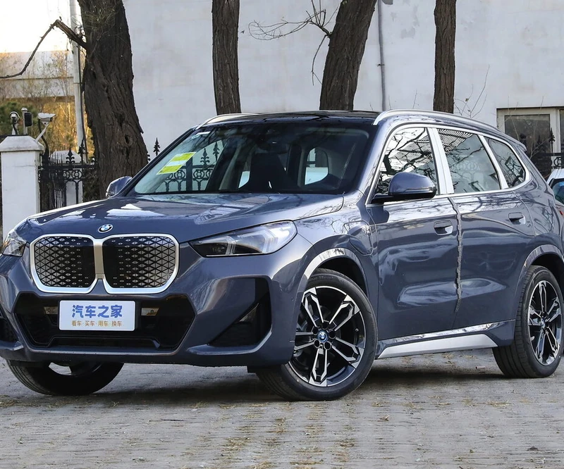 BMW iX1 (U12) в лизинг