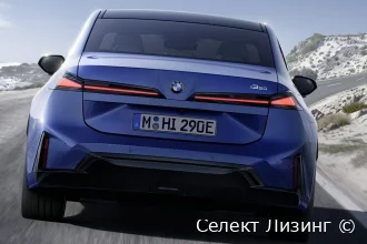 Задняя часть кузова электрокара BMW i3 вид сзади BMW i3 вид сзади