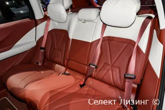 Пассажирские места второго ряда BMW iX3 (NA6) салон BMW iX3 NA6 салон сзади
