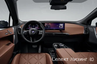 BMW iX салон