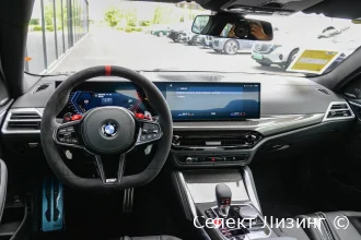 Салон спортивного кабриолета BMW M4 G83 BMW M4 Cabrio G83 салон