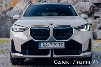 BMW X3 G45 — вид спереди