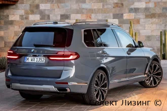 BMW X7 G07 — вид сзади BMW X7 G07 — вид сзади